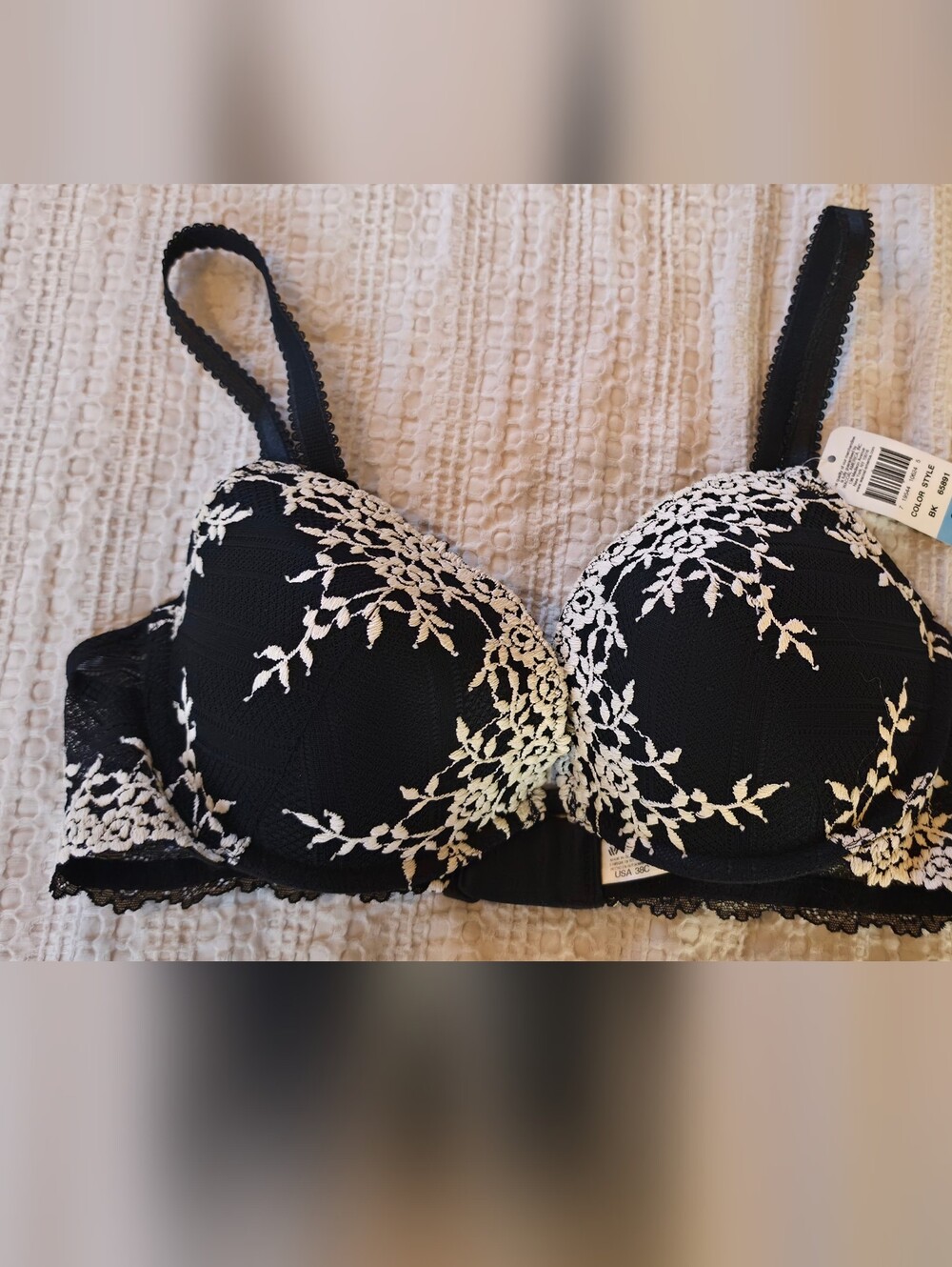 Wacoal Black & White Lace Floral Underwire Bra - Women Intimates Sz 38C